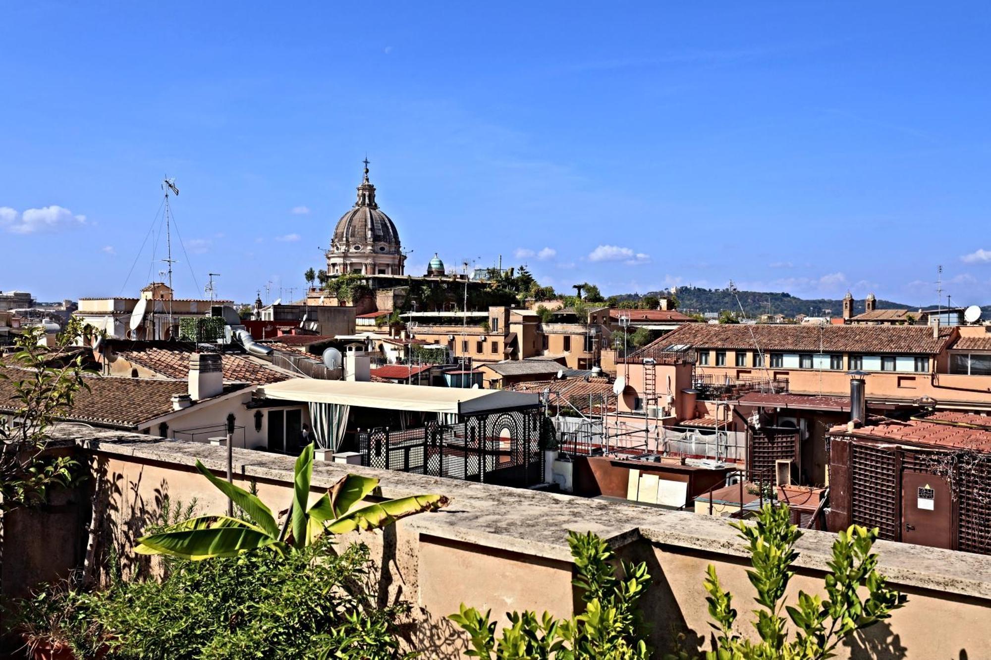 Gasthuis Romerooms Condotti Rome